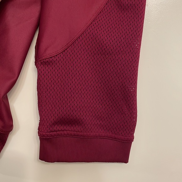 Adidas x Stella McCartney Maroon Capri Leggings Size Small - Picture 6 of 8